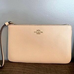 White coach wristlet